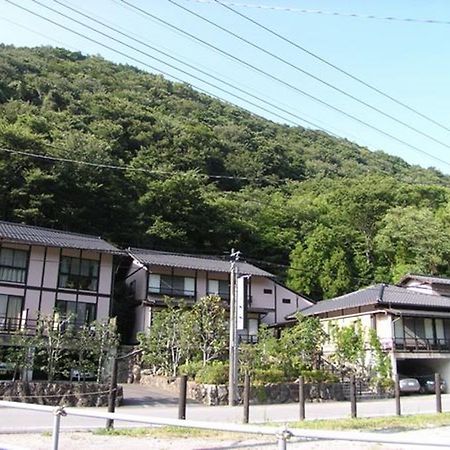 이로리노야도 산키티 핫 스프링 료칸 이즈 외부 사진